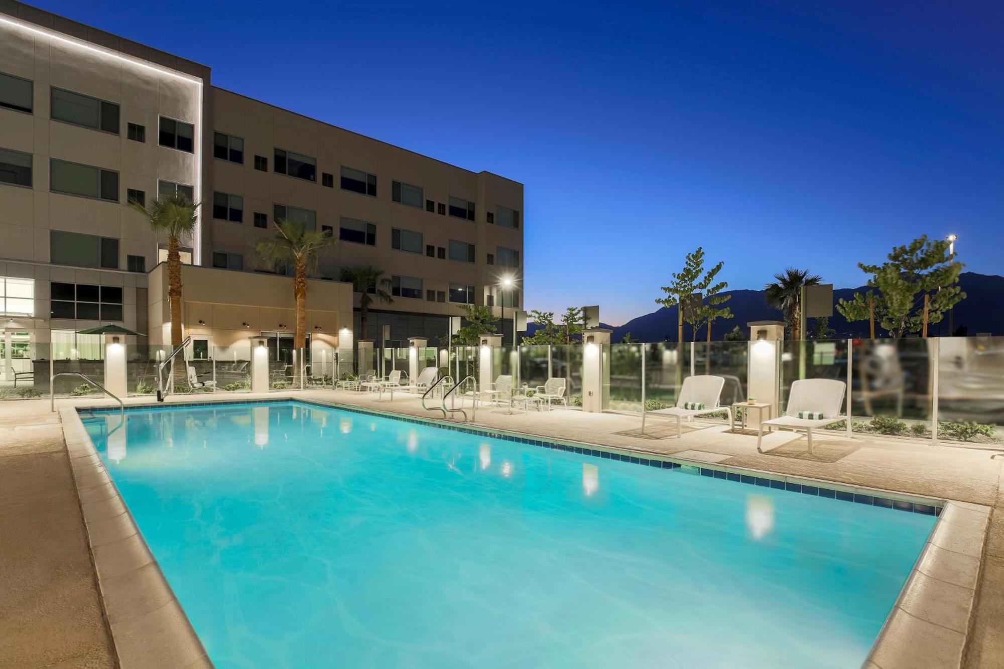 Element Ontario Rancho Cucamonga Hotel Bagian luar foto